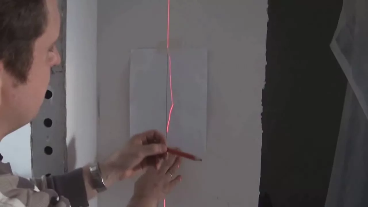 Лазерный уровень ADA Phantom 2D